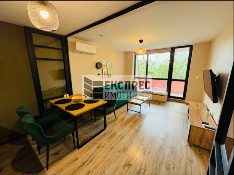 Neue, möblierte 1 Schlafzimmer Wohnung