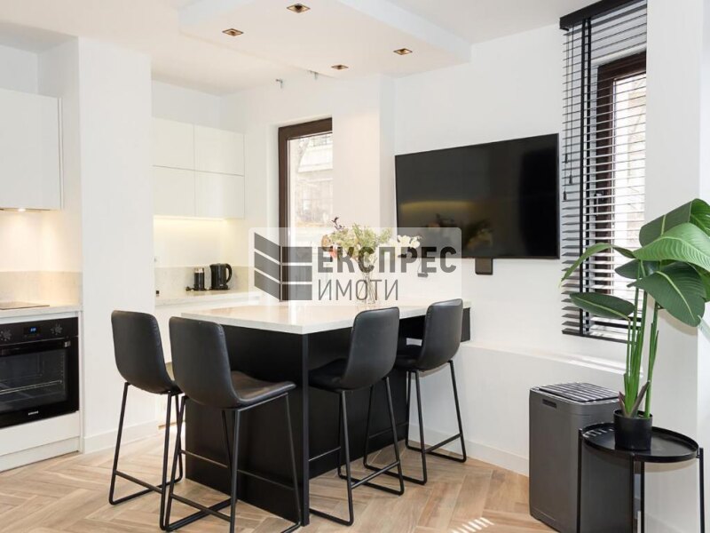 FURNISHED 2 bedroom apartment
