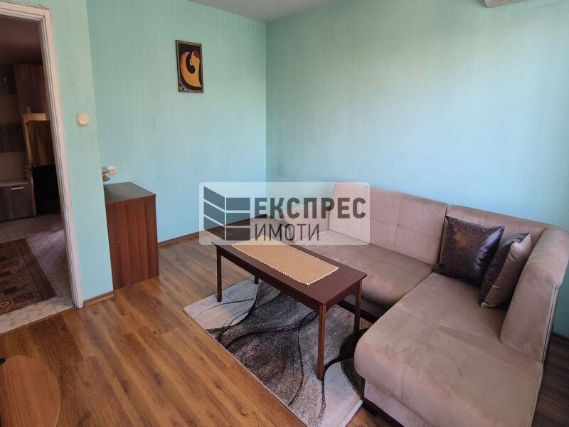 Furnished 1 bedroom apartment
