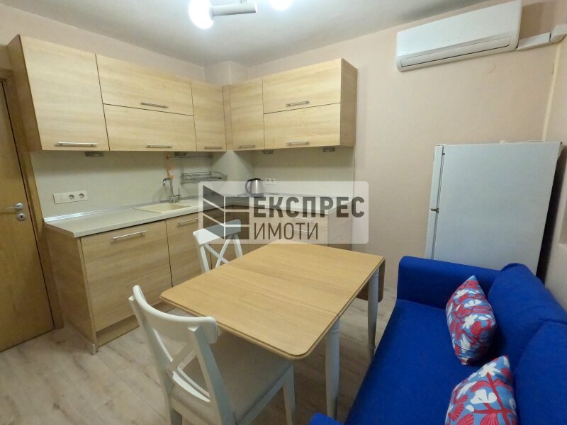  1 Schlafzimmer Wohnung