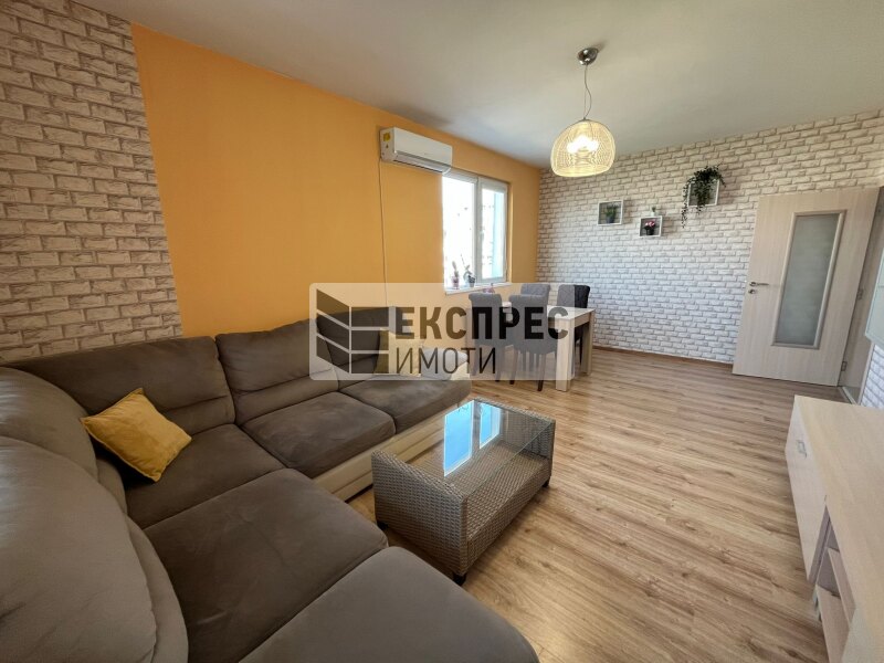 Möbliert 1 Schlafzimmer Wohnung