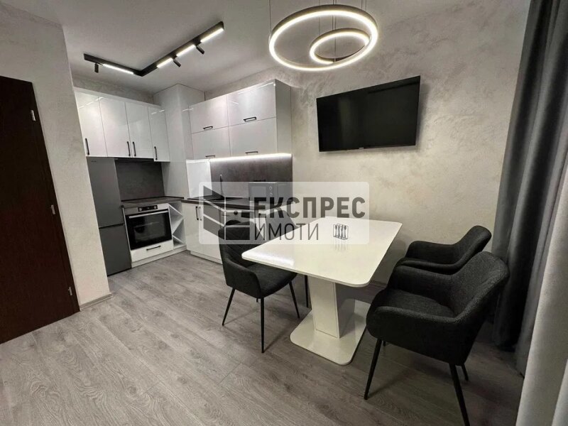 New, Luxorious, Furnished Studio