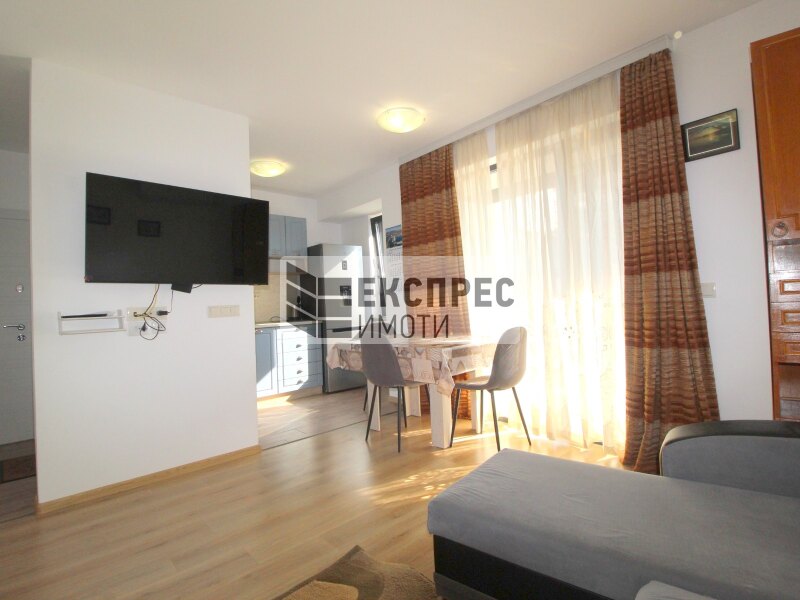 Furnished 1 bedroom apartment