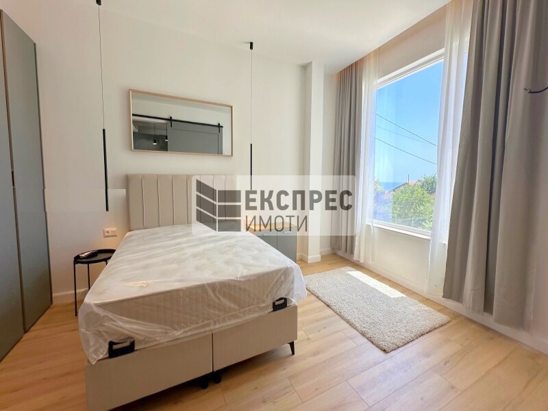 1 Schlafzimmer Wohnung, Trakata