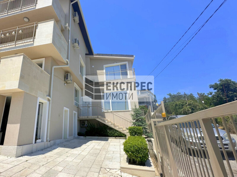 1 Schlafzimmer Wohnung, Trakata