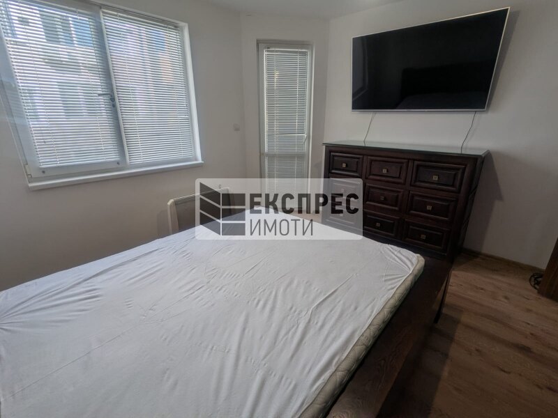 2 Schlafzimmer Wohnung, Regional hospital