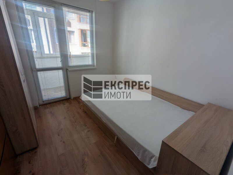 2 Schlafzimmer Wohnung, Regional hospital