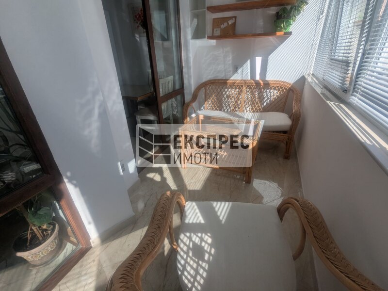 2 Schlafzimmer Wohnung, Regional hospital