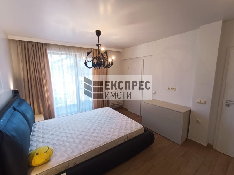 FURNISHED 3 bedroom apartment, Center