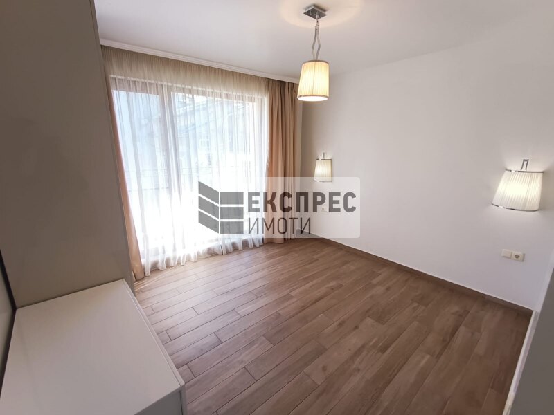 FURNISHED 3 bedroom apartment, Center