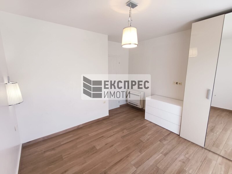 FURNISHED 3 bedroom apartment, Center