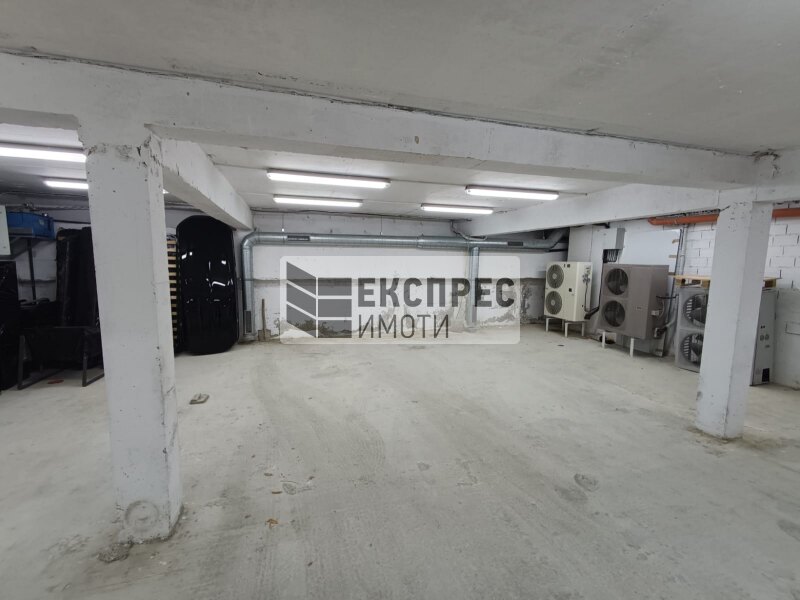 FURNISHED 3 bedroom apartment, Center