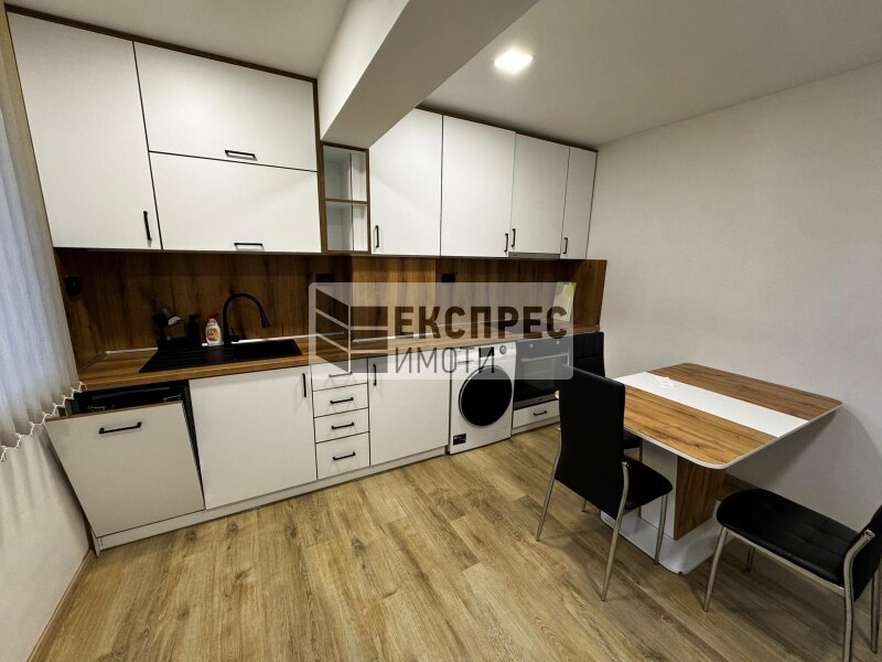 Möbliert 1 Schlafzimmer Wohnung