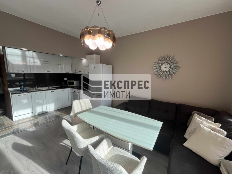 New, Furnished 3 bedroom apartment