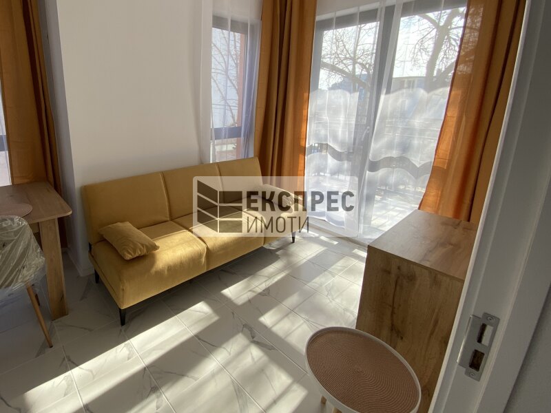 Furnished 1 bedroom apartment