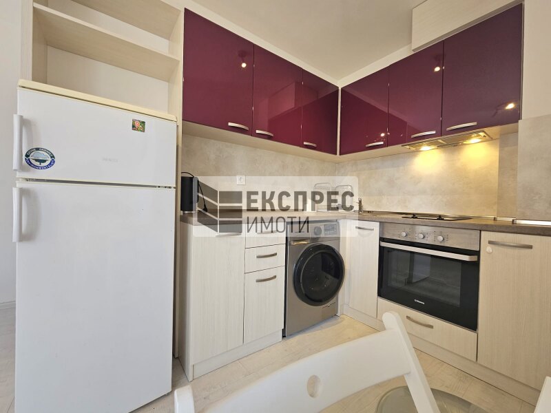  1 Schlafzimmer Wohnung