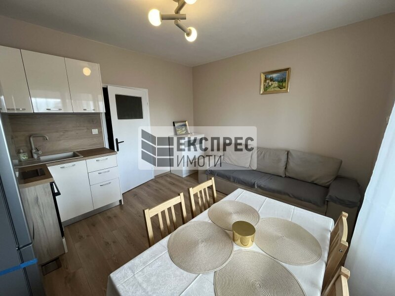 Furnished 2 bedroom apartment