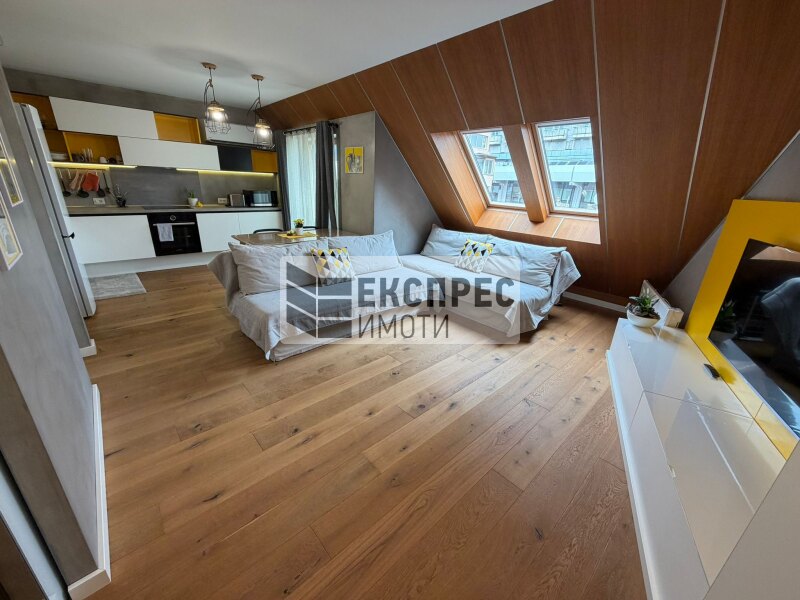  1 Schlafzimmer Wohnung