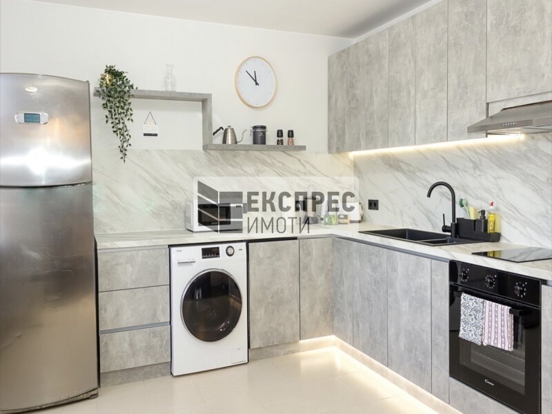  1 Schlafzimmer Wohnung