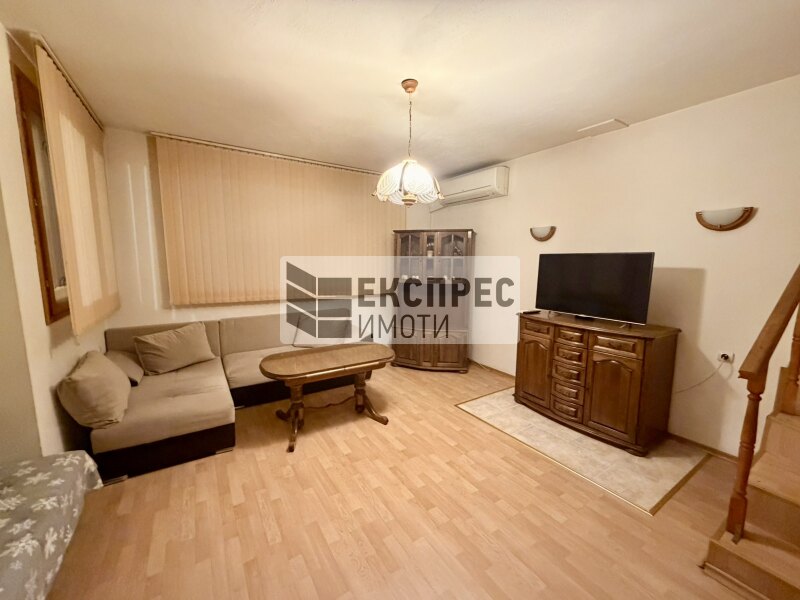 Furnished 3 bedroom apartment
