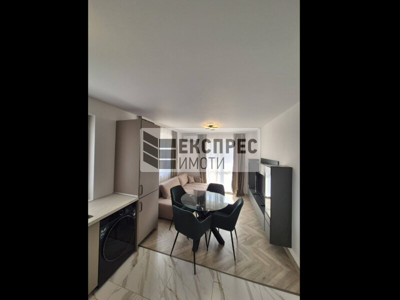  1 Schlafzimmer Wohnung