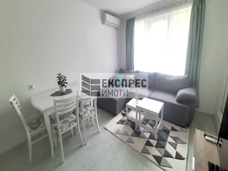  1 Schlafzimmer Wohnung