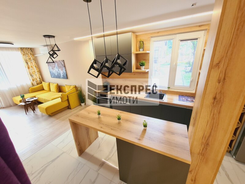Furnished 2 bedroom apartment