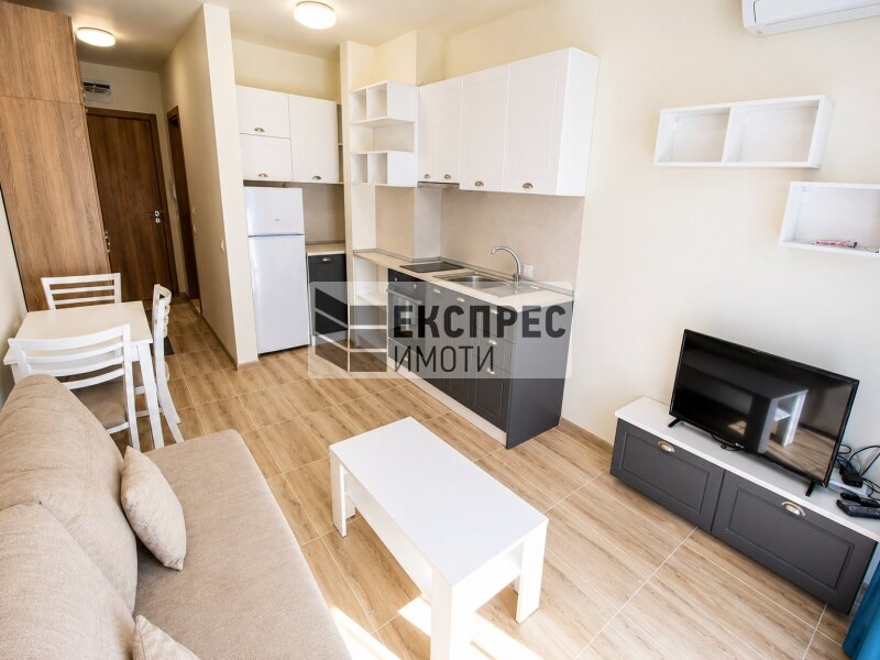 Furnished Studio