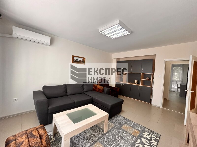 Furnished, 2 bedroom apartment
