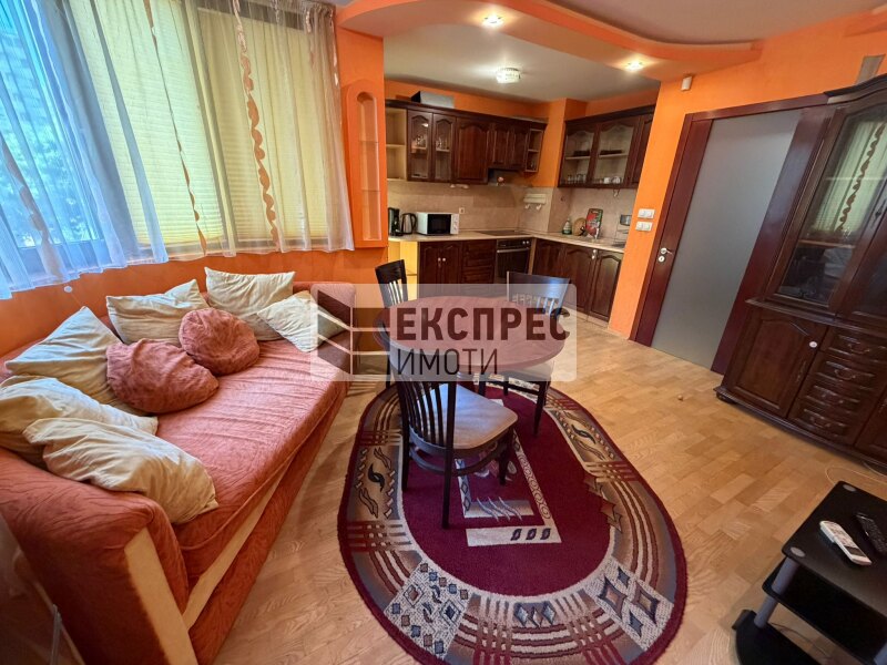 Furnished 2 bedroom apartment