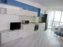 Furnished 2 bedroom apartment, Sunny day