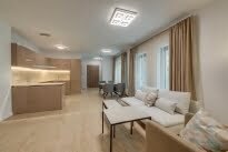 Newly furnished, luxurious 1 bedroom apartment, Centre