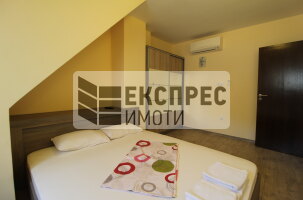 Обзаведен Двустаен апартамент, Червен площад