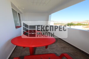 Обзаведен Тристаен апартамент, Окръжна болница