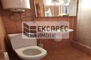 Furnished 3 bedroom apartment, Center