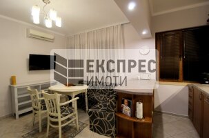Furnished 2 bedroom apartment, The Generals
