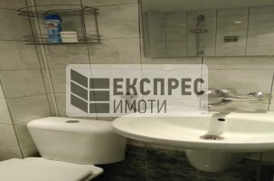 Furnished 2 bedroom apartment, Red Square