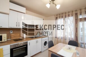 Furnished 2 bedroom apartment, Center