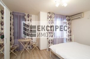 Furnished 2 bedroom apartment, Center