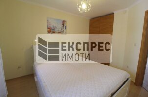 Луксозно, Обзаведен Тристаен апартамент, Окръжна болница