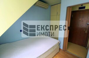 Обзаведен Едностаен апартамент, Генералите