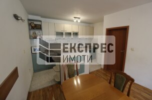 Обзавeден Двустаен апартамент, Окръжна болница