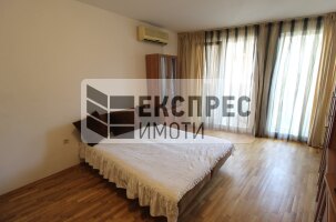 Обзавeден Двустаен апартамент, Окръжна болница