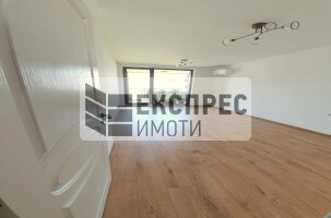 Furnished 2 bedroom apartment, Center