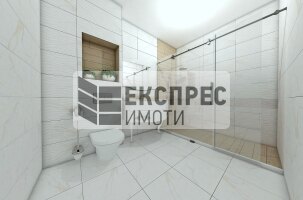 Обзаведен Тристаен апартамент, Център