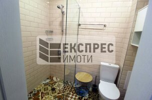 Нов, Обзаведен Едностаен апартамент, Окръжна болница