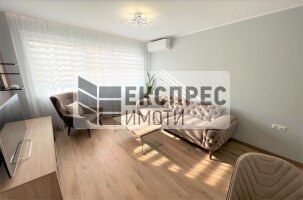Möbliert, 1 Schlafzimmer Wohnung, Regional hospital