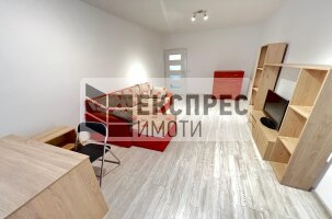 Möbliert, 2 Schlafzimmer Wohnung, Regional hospital