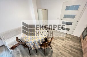 Möbliert, 2 Schlafzimmer Wohnung, Regional hospital