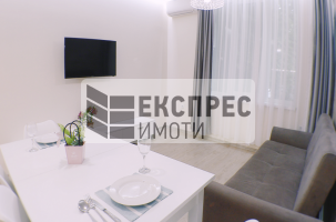  1 bedroom apartment, Greek area